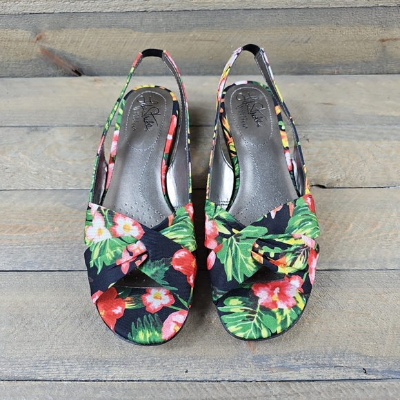 Life Stride Soft System Mimosa 2 Slingback Open Toe Women's Floral Sandals - Picture 4 of 11